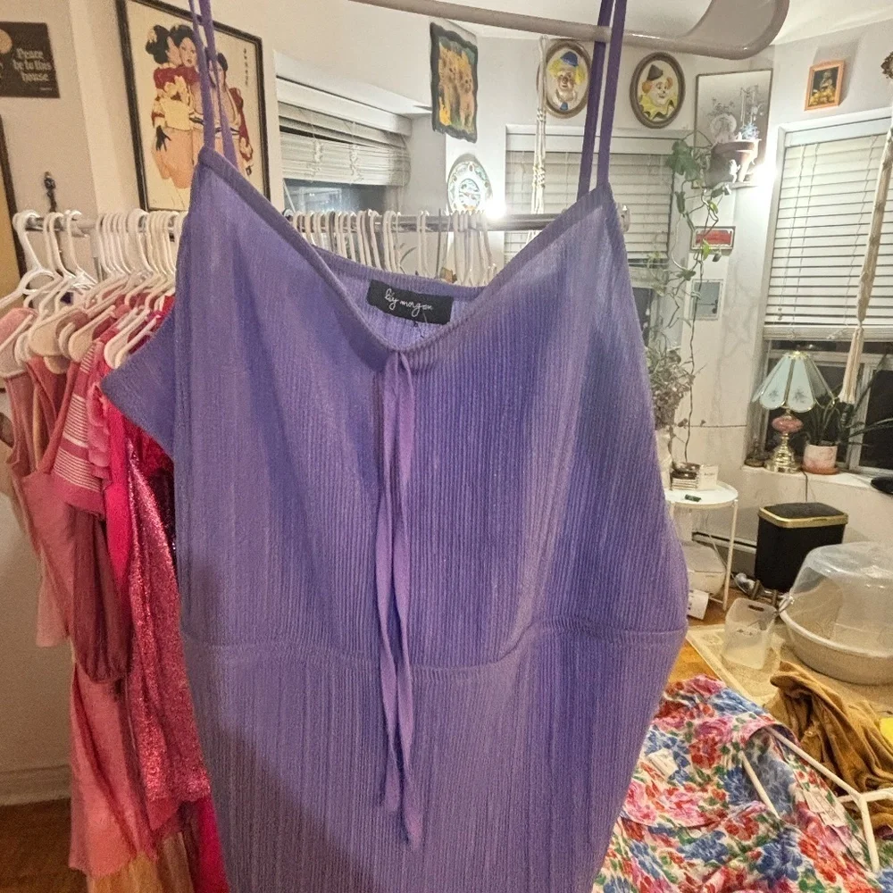 Lilac purple tank top - little bow at the top pics at the end show the color - Picture 2 of 10